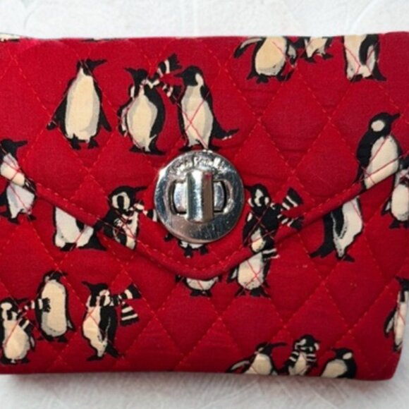 Vera Bradley Playful Penguins Red Pattern Your Turn Smartphone Wallet Wristlet - Picture 4 of 15
